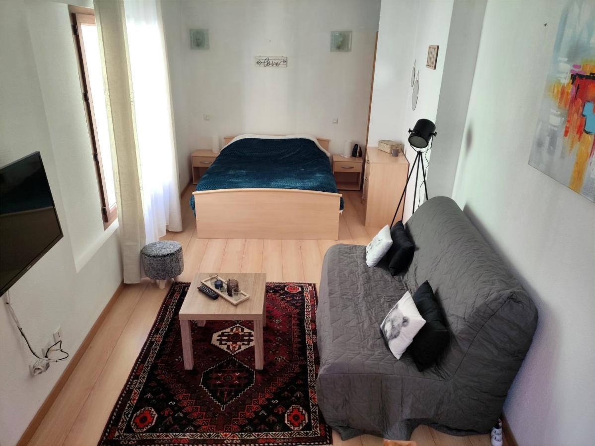 Confortable Maison De Village En Pierre Typique Moltig les Bains Екстериор снимка